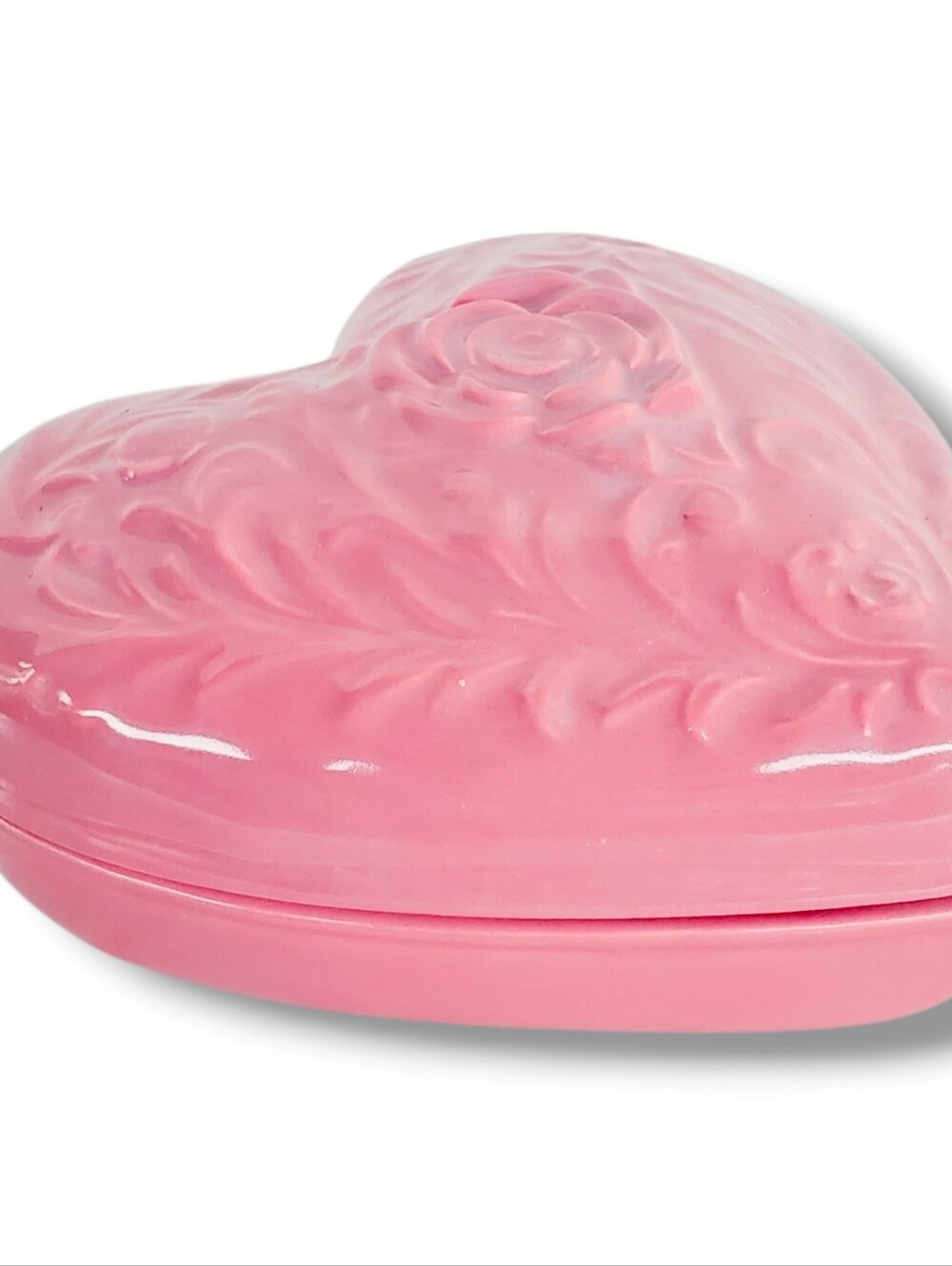 VTG Heart Shaped Floral Trinket Box  Ceramic Jewelry Box w/ 3D Roses Mauve Pink
